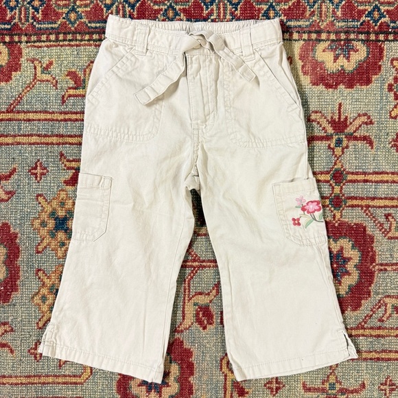 Beige Old Navy Baby Cargo Pants - Picture 2 of 6